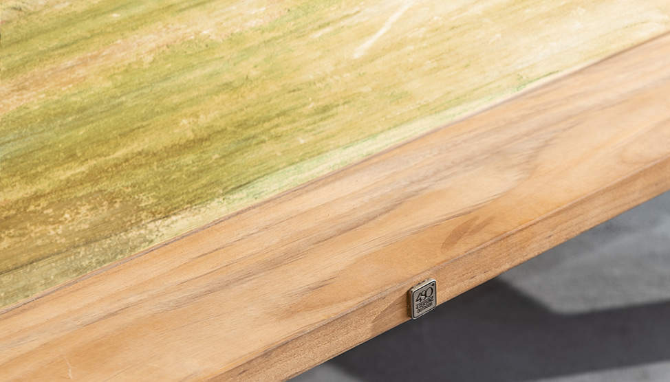 Groene aanslag van tuinmeubelen verwijderen? Volg onze tips!