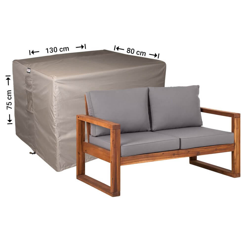 Raffles Covers loungebank hoes