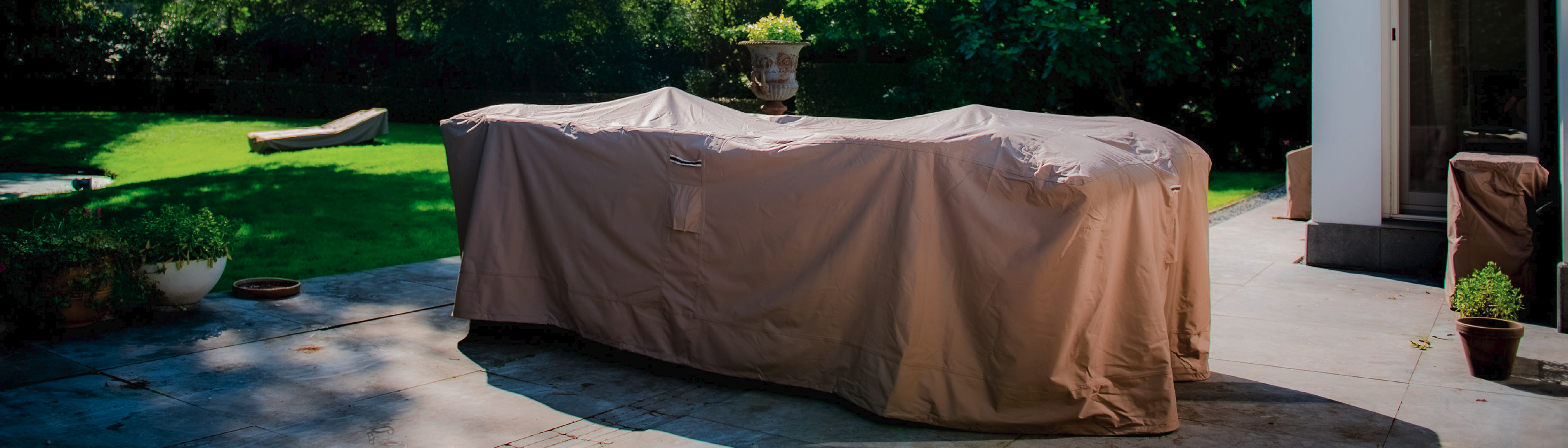 Rechthoekige tuinsethoes